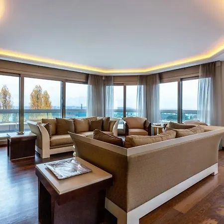 Penthouse In Popular District * Genf